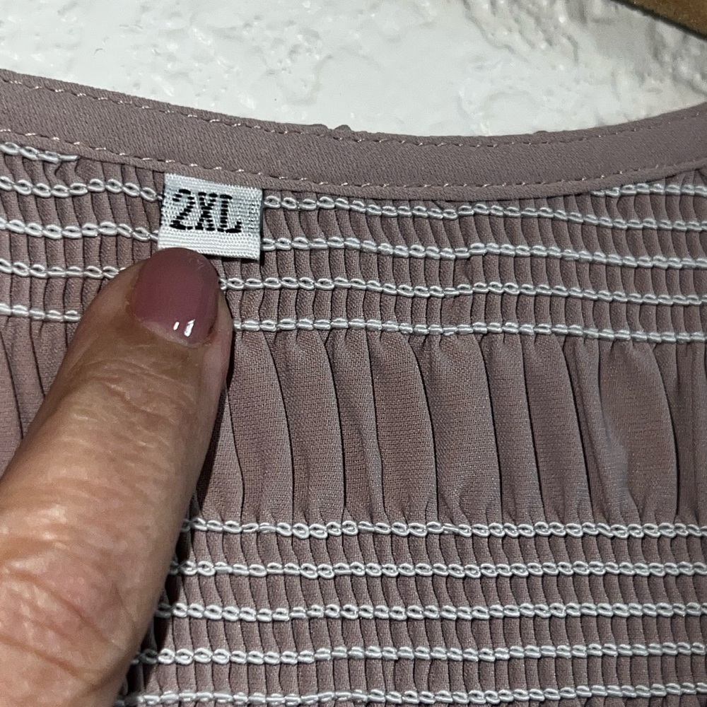 Elegant Mauve / Taupe Dress - Picture 3 of 8